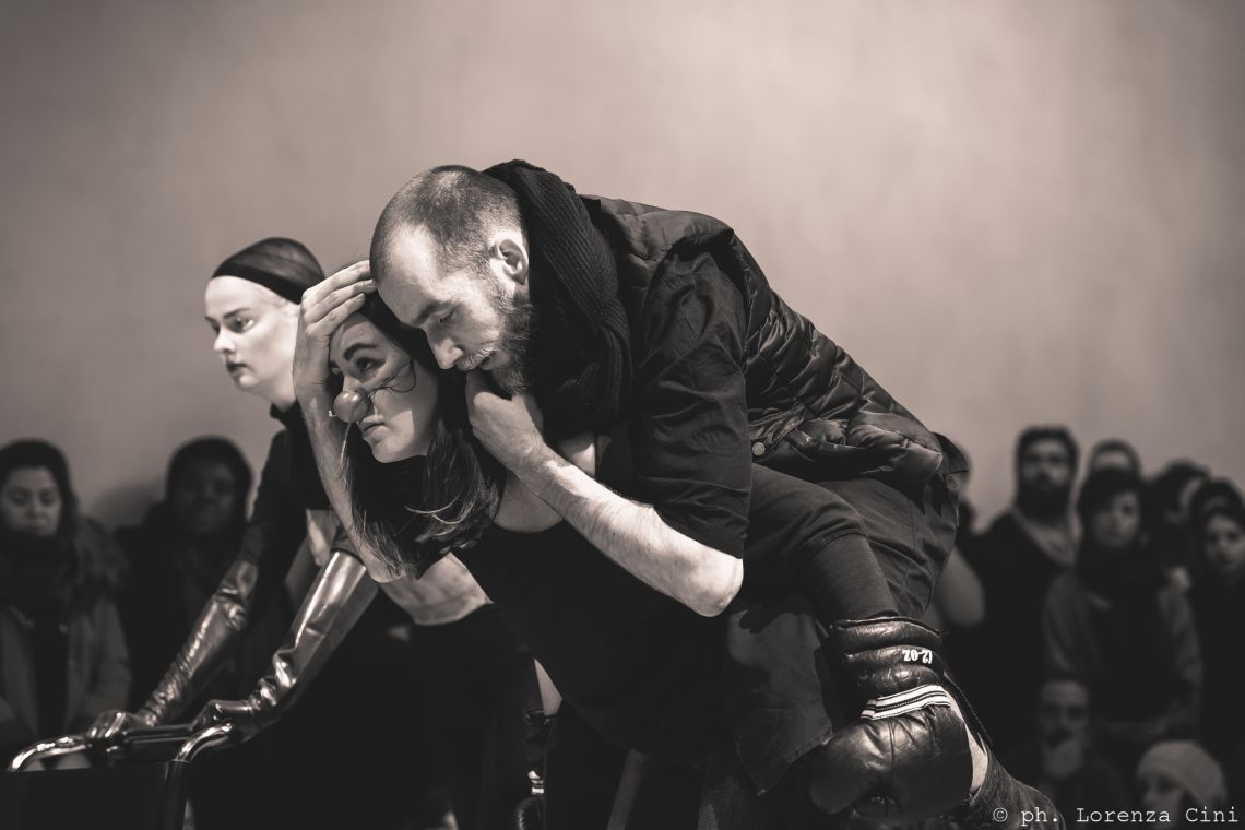 Collective performance opera "Come Home" – VestAndPage, Venice International Performance Art Week 2017, Co-Creation Live Factory, Photograph © Lorenza Cini