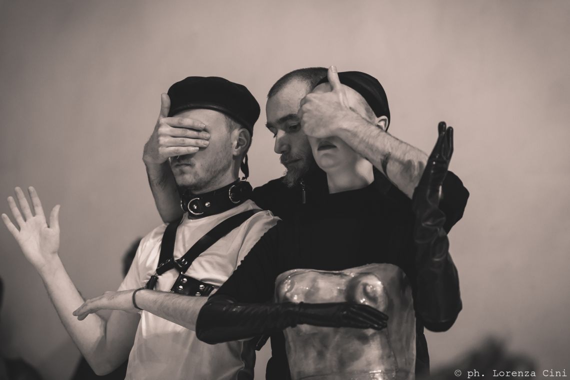 Collective performance opera "Come Home" – VestAndPage, Venice International Performance Art Week 2017, Co-Creation Live Factory, Photograph © Lorenza Cini