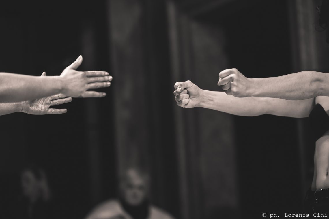 Collective performance opera "Come Home" – VestAndPage, Venice International Performance Art Week 2017, Co-Creation Live Factory, Photograph © Lorenza Cini