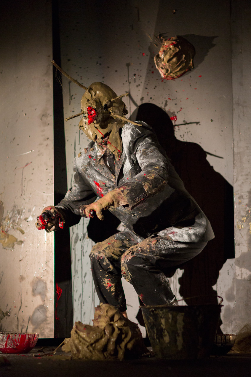 Olivier de Sagazan, Transfiguration. Venice International Performance Art Week (2014). Photograph by Monika Sobczak.
