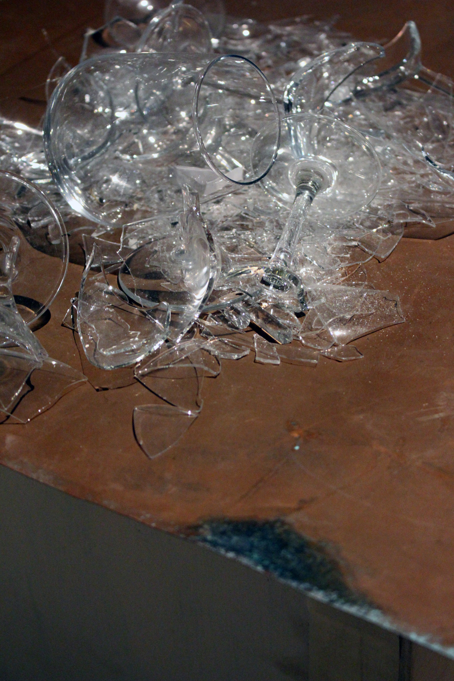 Johann Merrich. Detail of the exhibition view of the left-over installation of the performance Mechanical Vibrations (2016) at the III Venice International Performance Art Week 2016. Image © VestAndPage