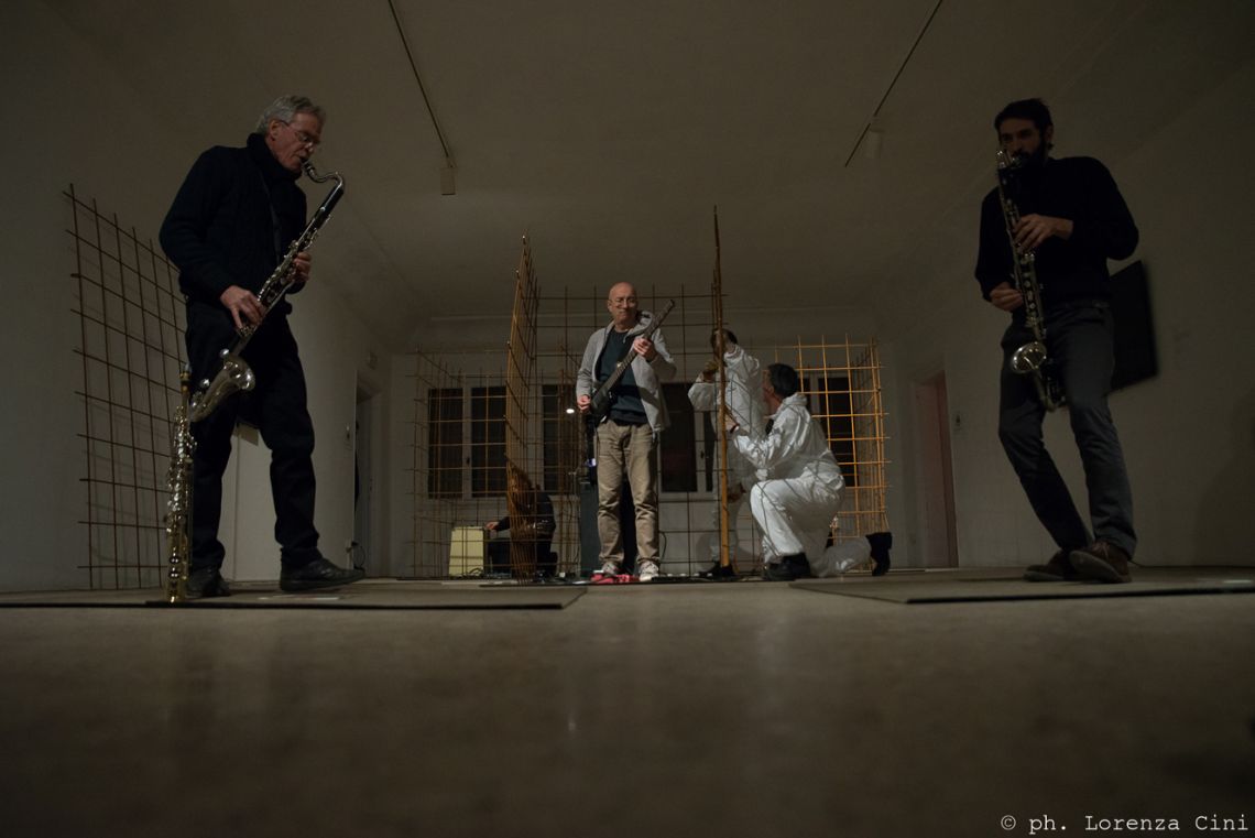 Mauro Sambo, Conversation (a John Coltrane). Performance at the III Venice International Performance Art Week 2016. Image © Lorenza Cini