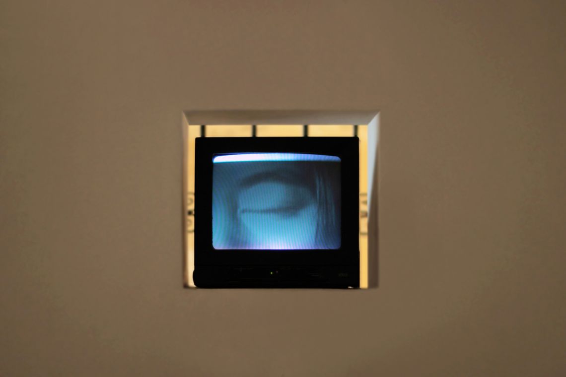 Yoko Ono. Exhibition view of the video Eyeblink (Fluxflim no.9) (1966) at the III Venice International Performance Art Week 2016. Image © We Exhibit